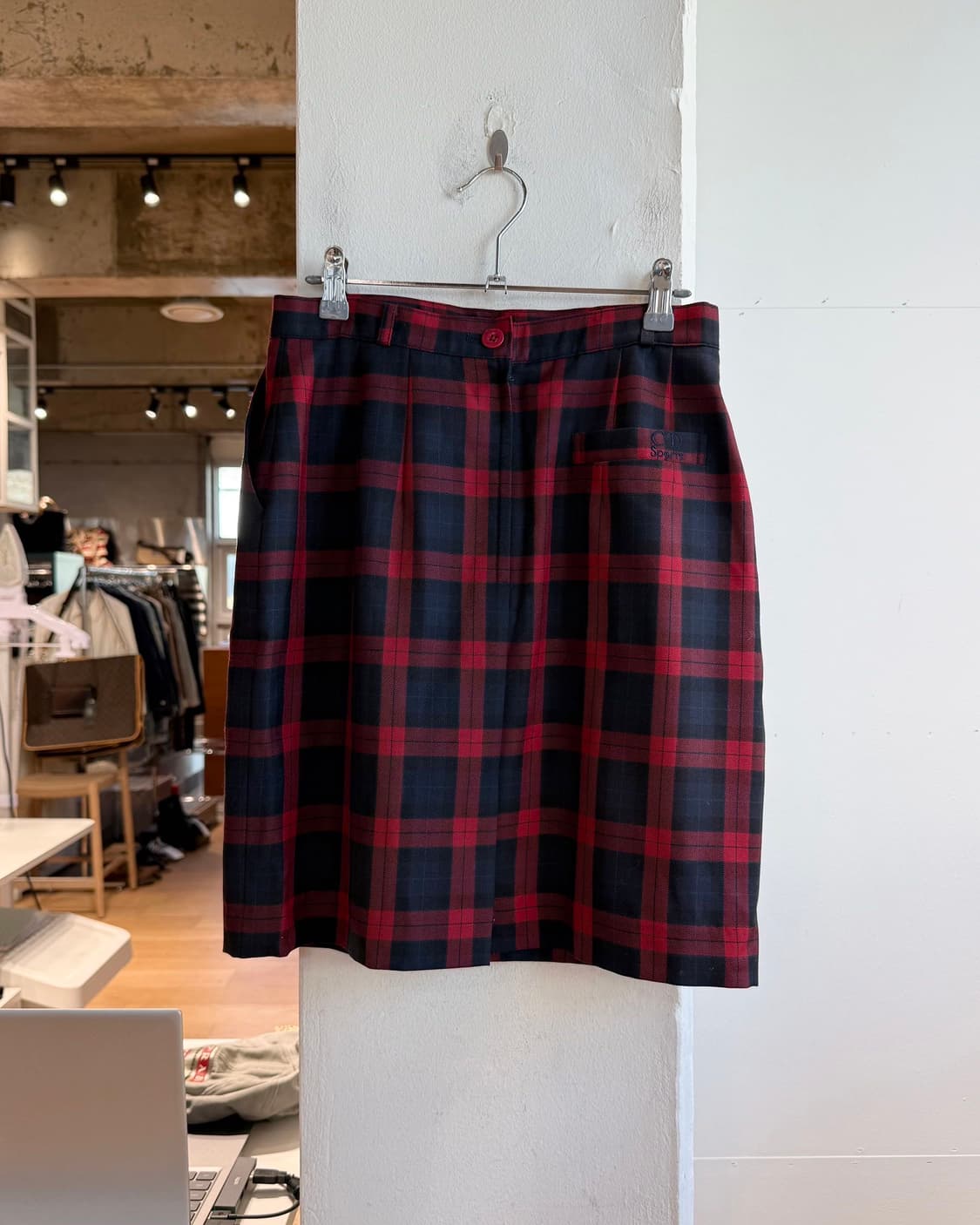 크리스찬 디올 스포츠 레드 체크 미디스커트  상품이미지5