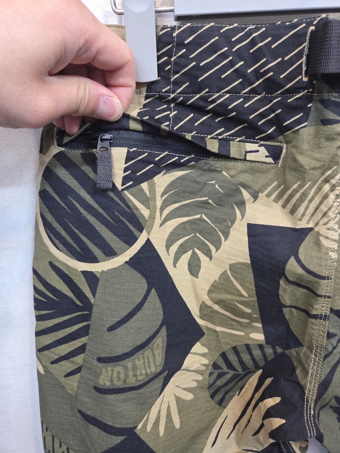 Burton 버튼 벨티드 립스타 하와이안 반바지 32 상품이미지3