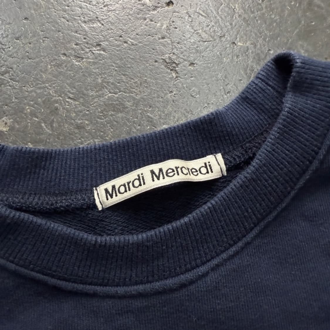 100 마르디 맨투맨 상품이미지3