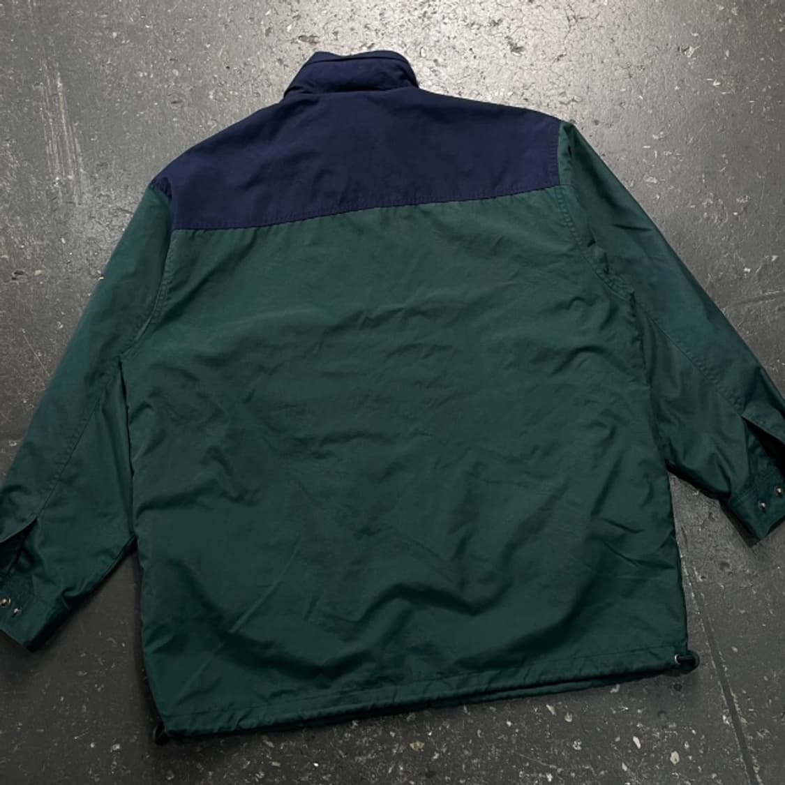 100 빈폴 올드스쿨 바람막이 상품이미지6