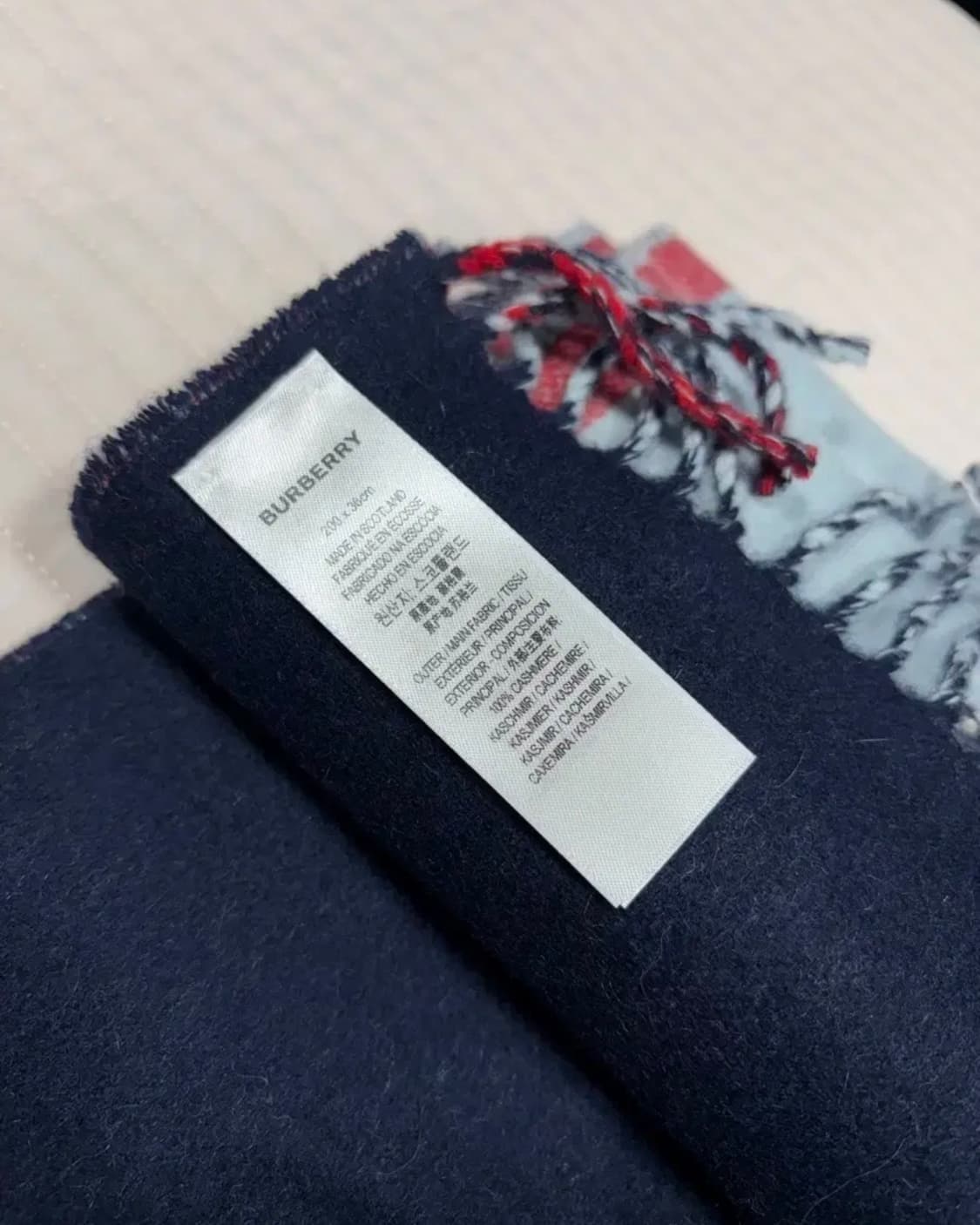 버버리 캐시미어 스카프 페일 블루 상품이미지3