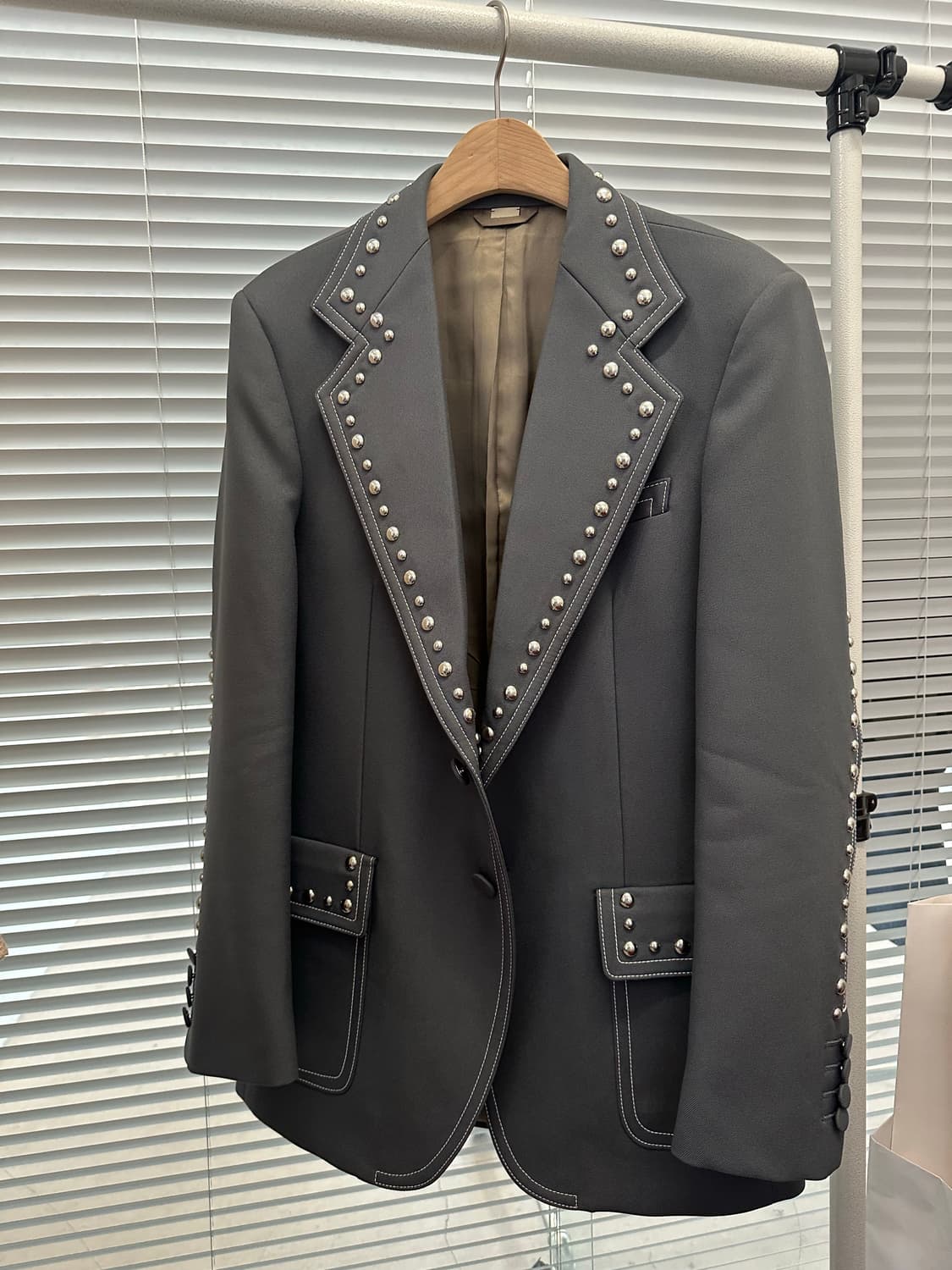 gucci 22fw stud blazer 50 상품이미지1
