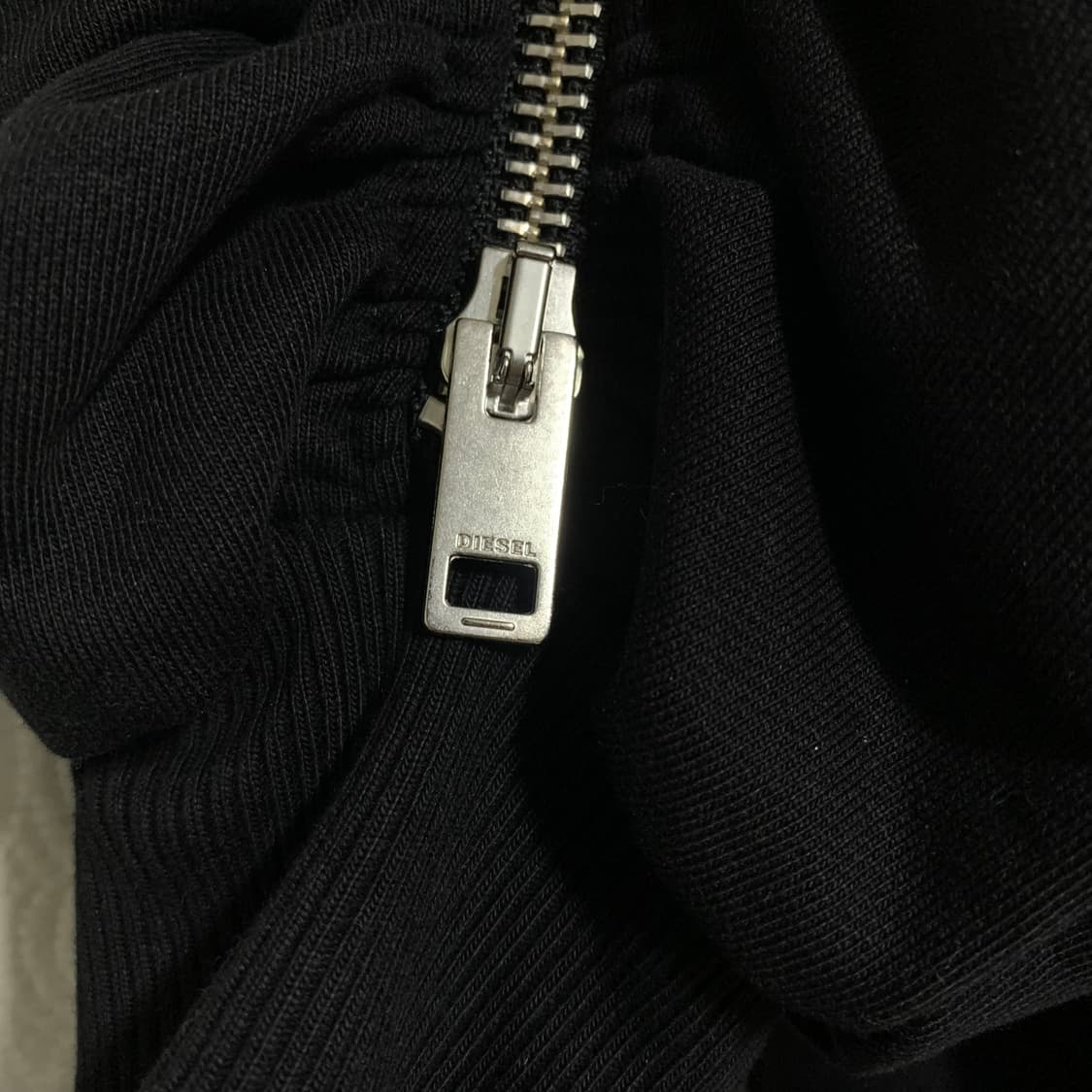 디젤 레이어드 디자인 맨투맨 상품이미지7