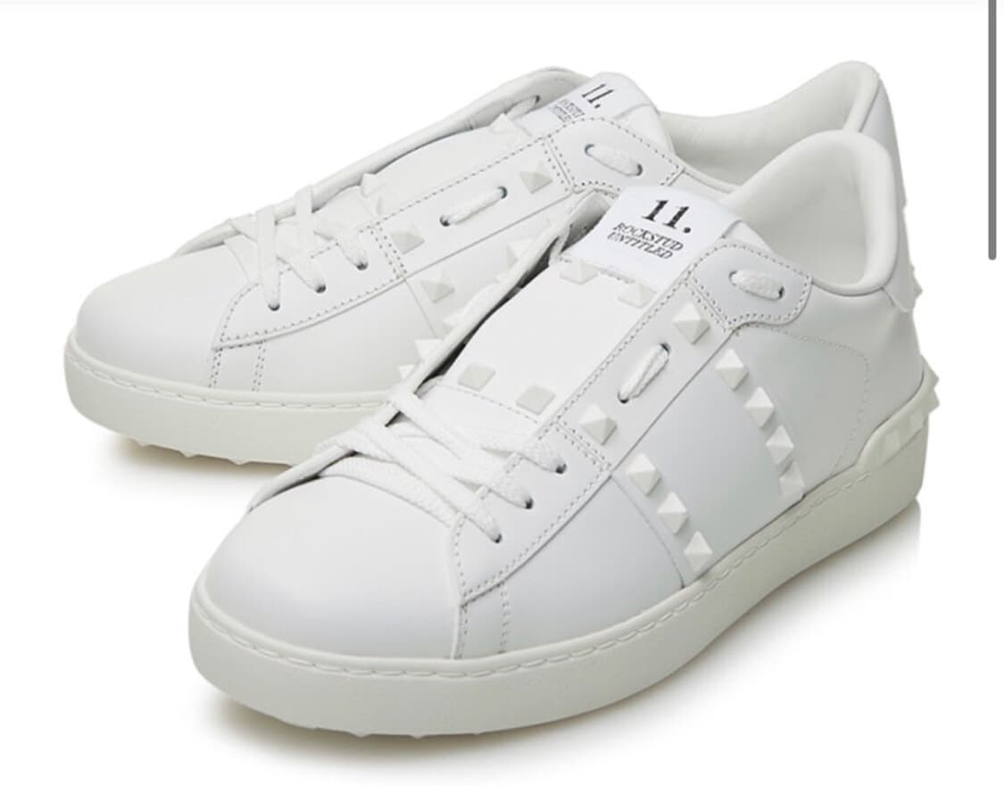 발렌티노 락스터드 언타이틀드 스니커즈 41 상품이미지1