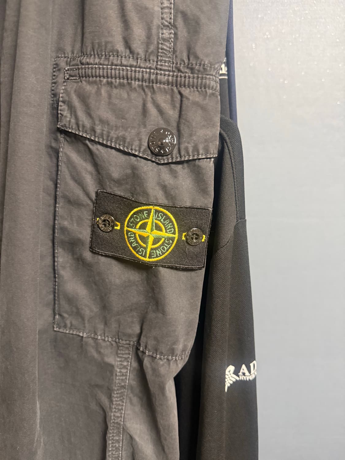 스톤아일랜드 카고바지 블랙 30 상품이미지3