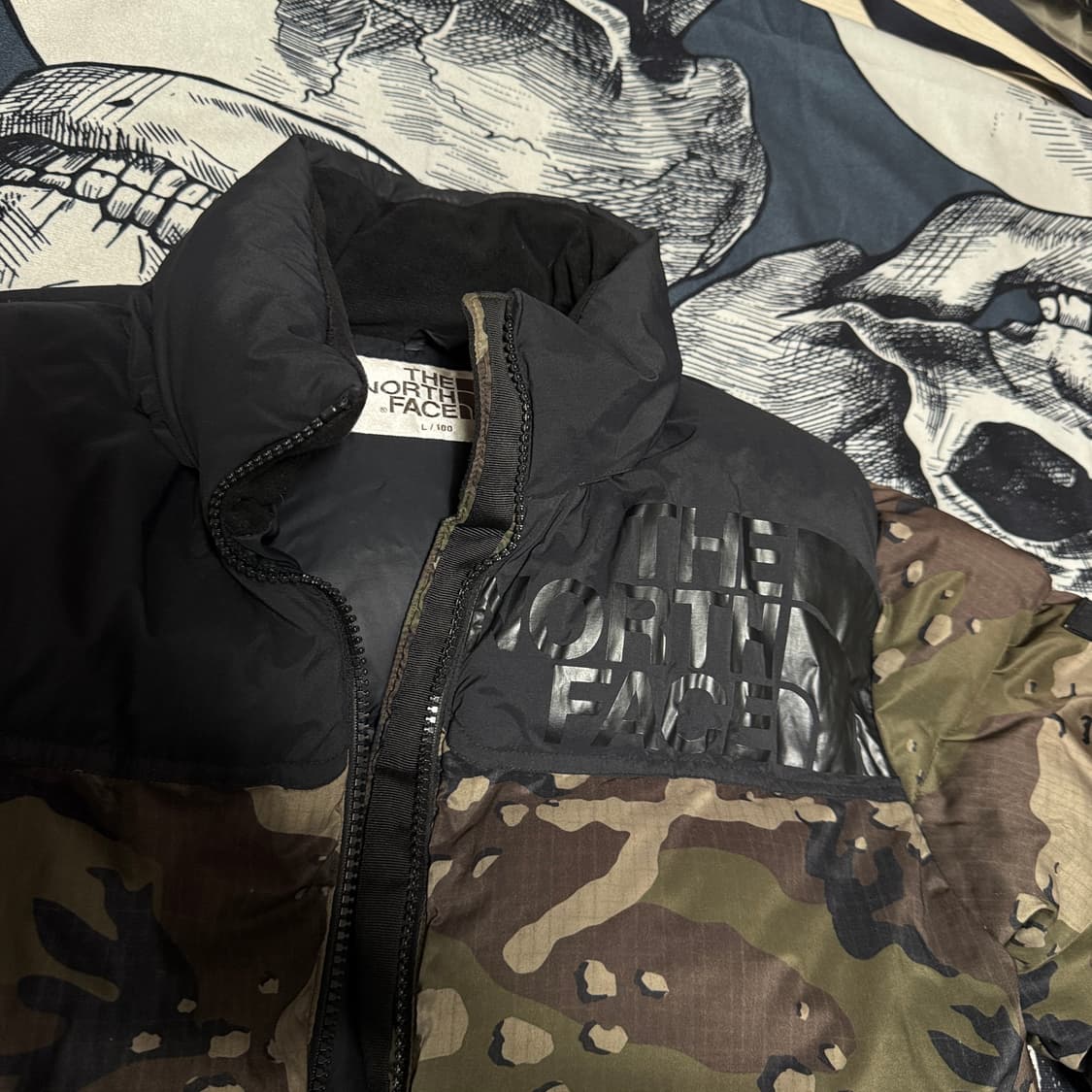 노스페이스 카모 패딩 100L사이즈 상품이미지3