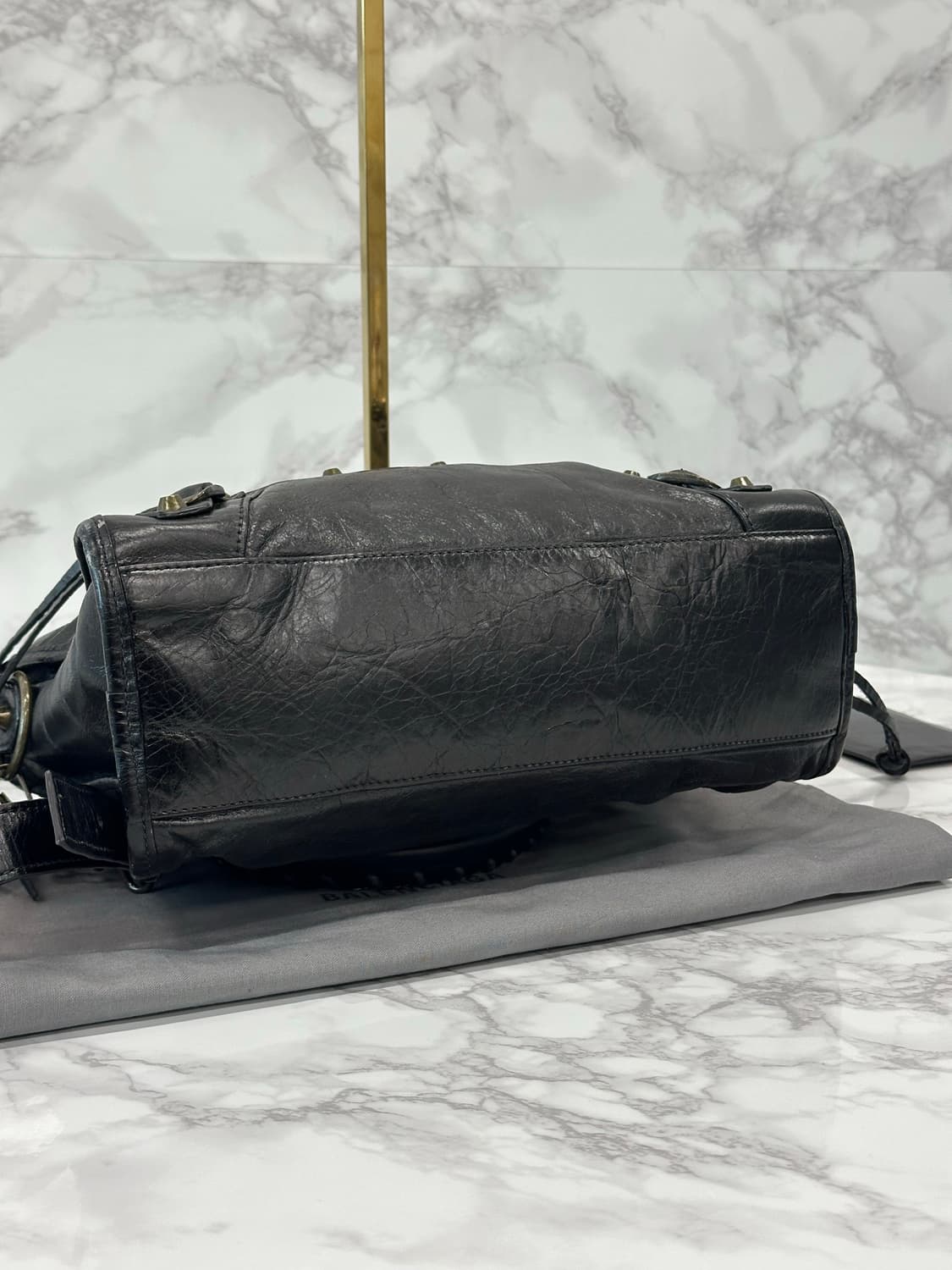 발렌시아가 모터 시티백 블랙 상품이미지7