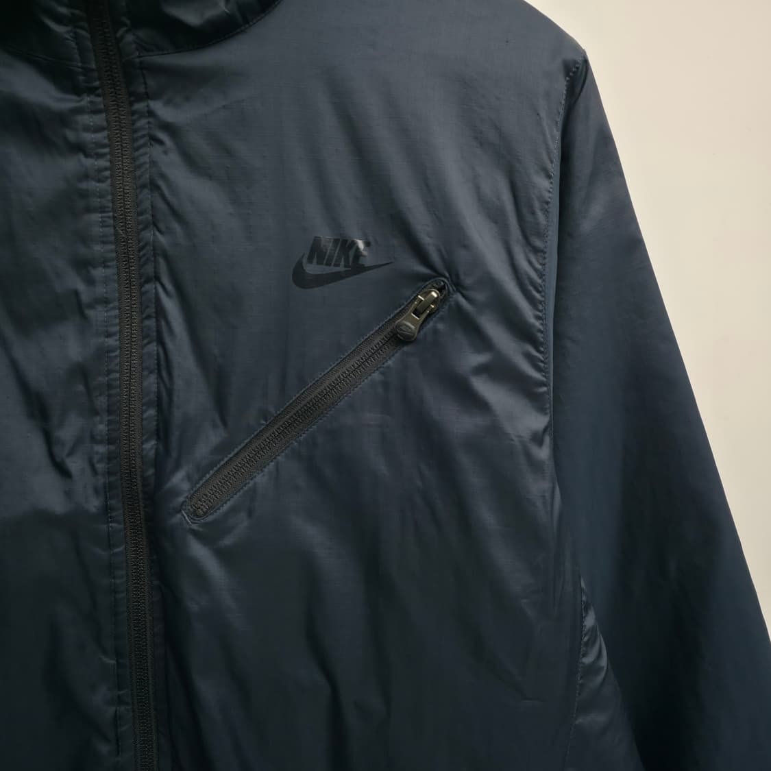 [M] 나이키 네이비 바람막이 점퍼 상품이미지4