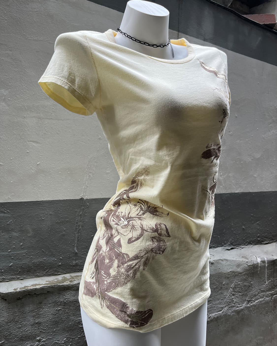 Faded Wilted Flower T-shirts 상품이미지5