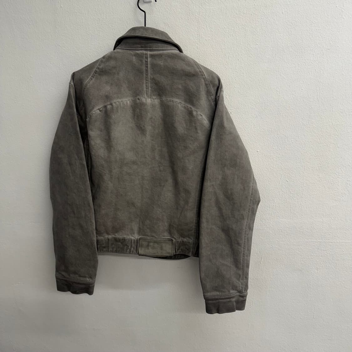 LCBX 엔지니어드 카본 오버록 수소 자켓 (1) 상품이미지4