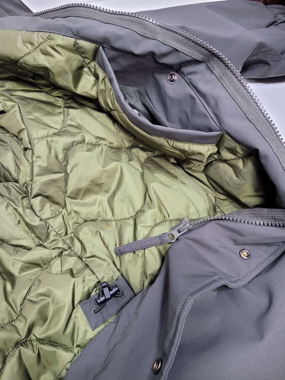 유니클로 ×엔지니어드가먼츠 후드 코트 / 남 L 카키
 상품이미지7