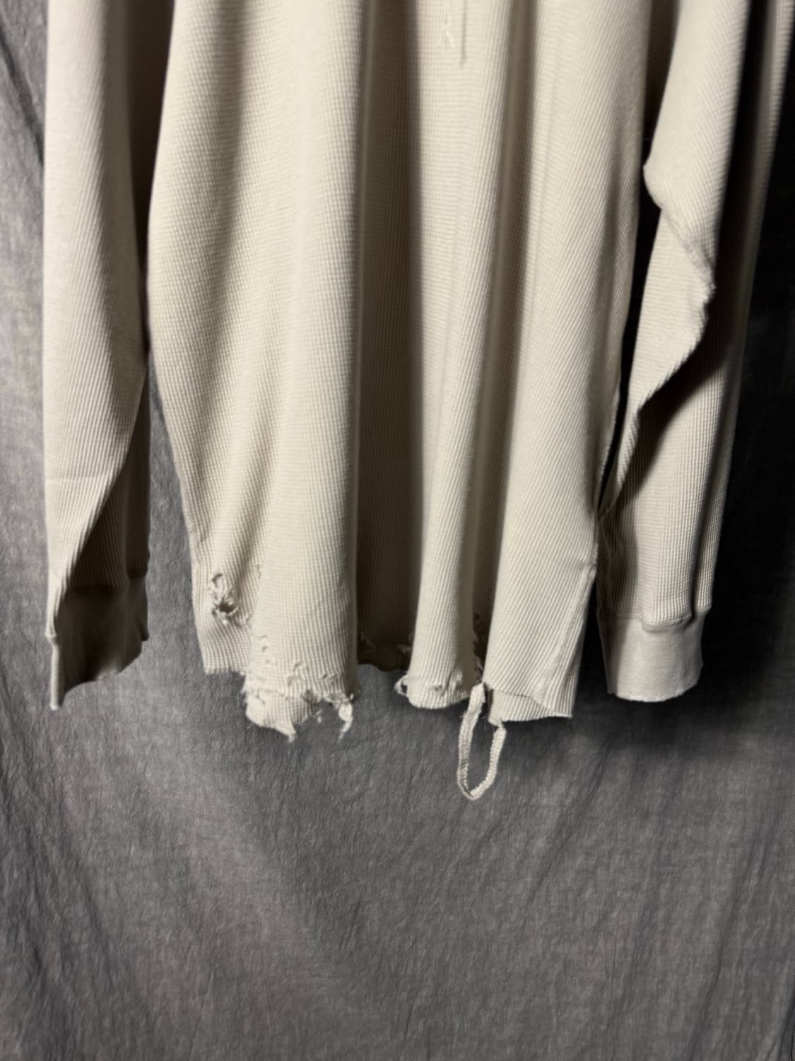 ANCELLM Distressed Waffle Knit  상품이미지5