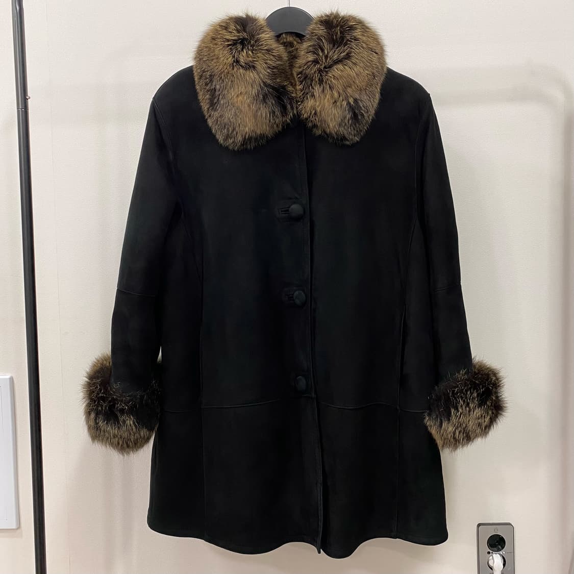 이벨렌 양가죽 양털 폭스퍼 무스탕 코트 상품이미지1