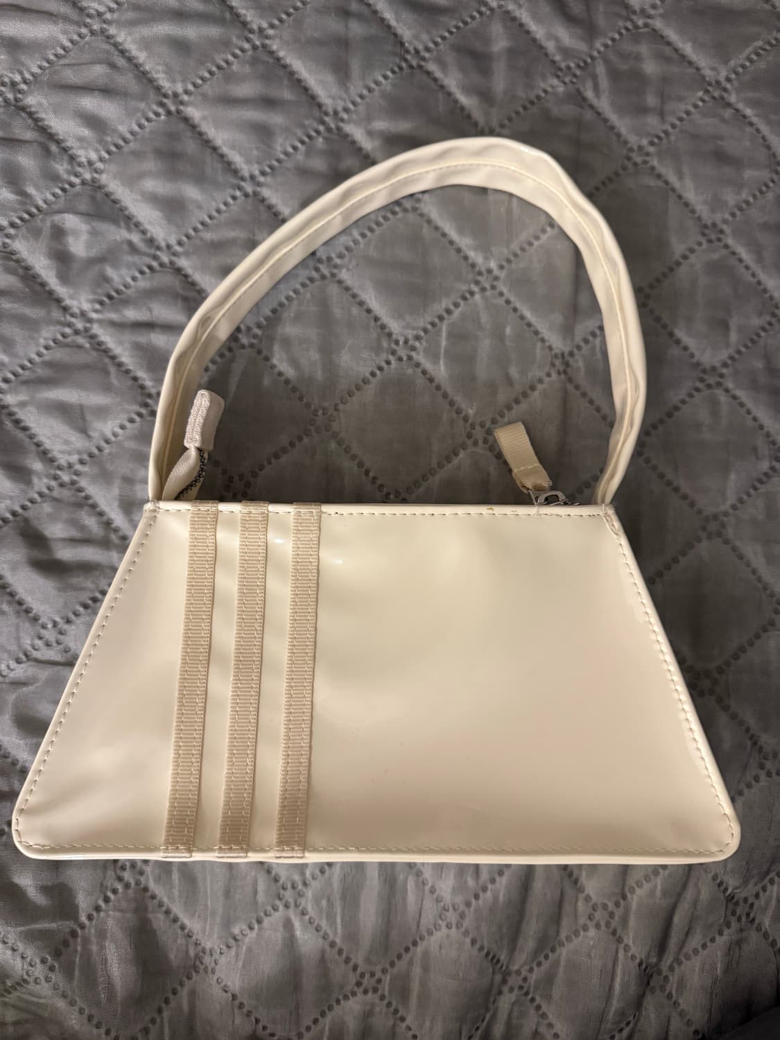 아디다스 페이던트 숄더백 상품이미지2