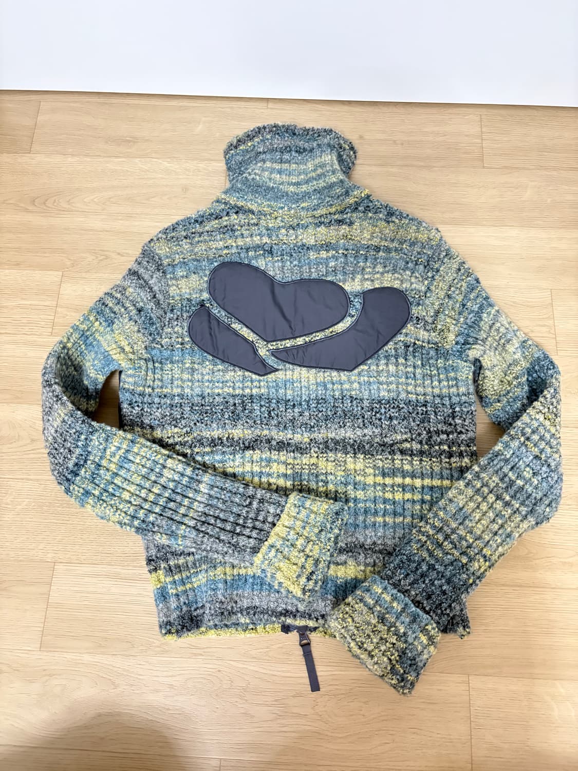 선러브 w 하트 하이브리드 다운 자켓 차콜 상품이미지6