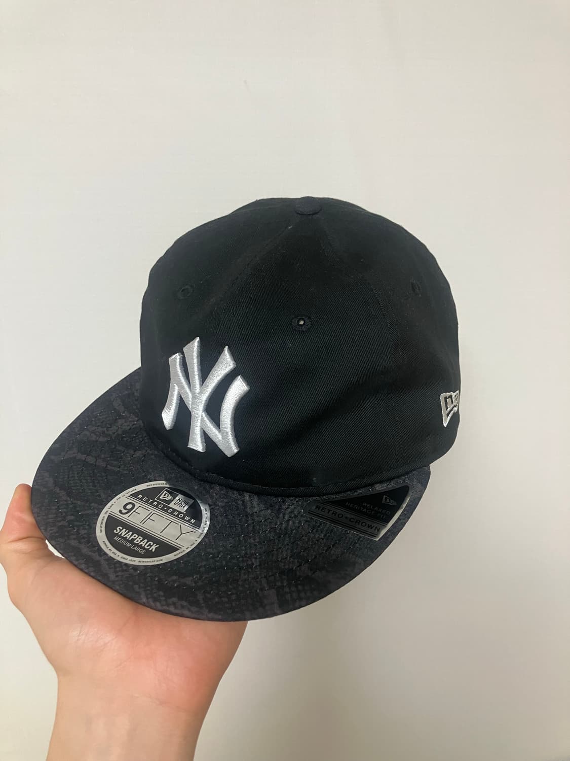 new era snake pattern snapback 상품이미지2