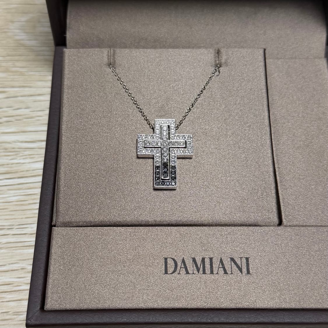 [S+급/스몰] 다미아니 벨에포크 블랙&화이트 18k 목걸이 상품이미지2