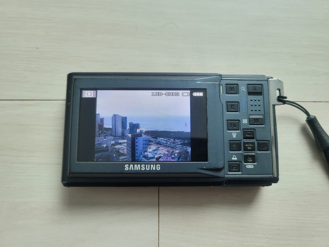 삼성 VLUU i80 디지털카메라  상품이미지2