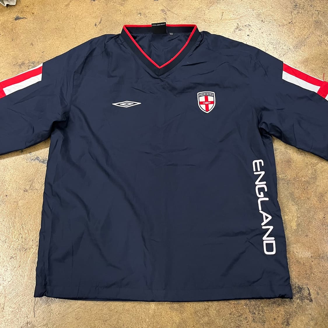 [정품/100] 엄브로 잉글랜드 축구 윈드브레이커 네이비 b16 상품이미지3