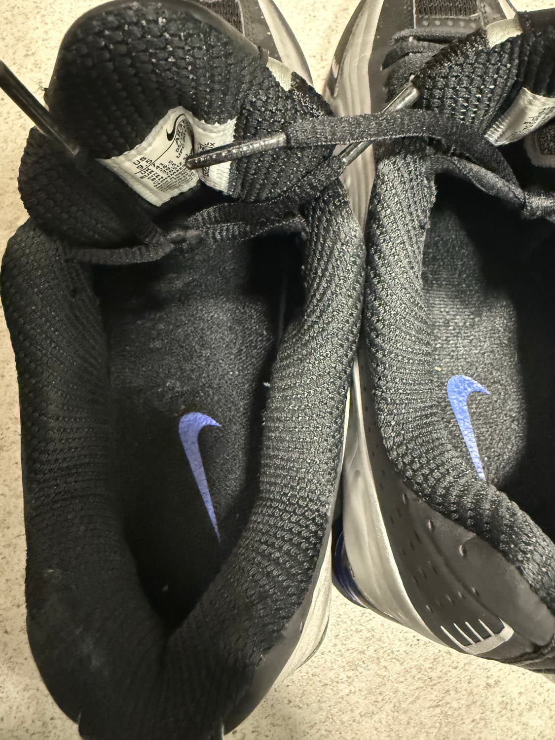 (W265) 나이키 샥스r4 메탈릭실버 앤 블랙 상품이미지5