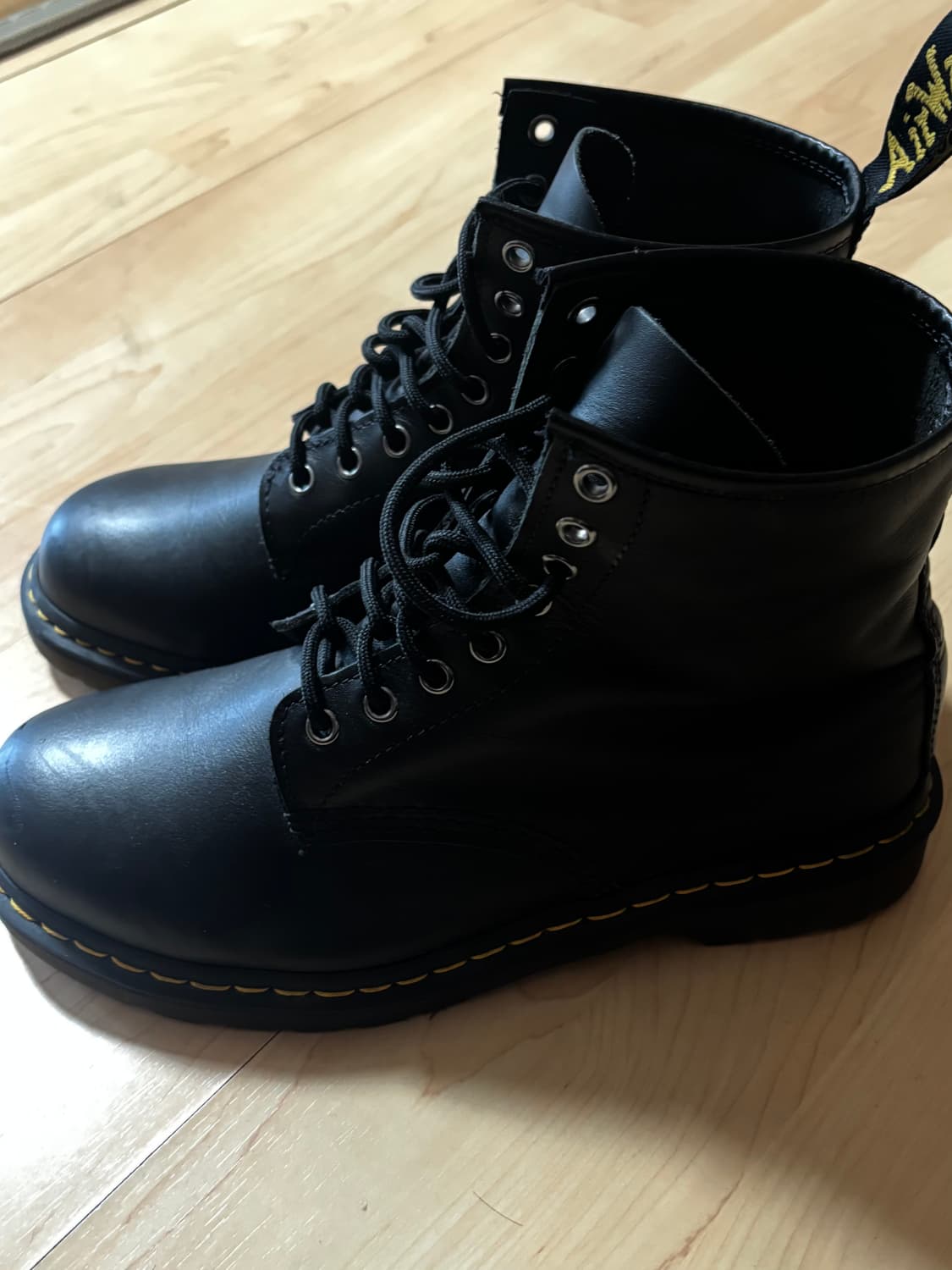 닥터마틴 1460 270 상품이미지1