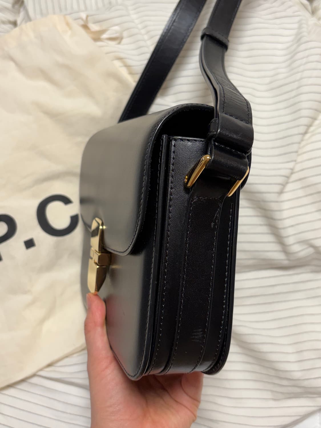 아페쎄 그레이스 스몰백 블랙 상품이미지3