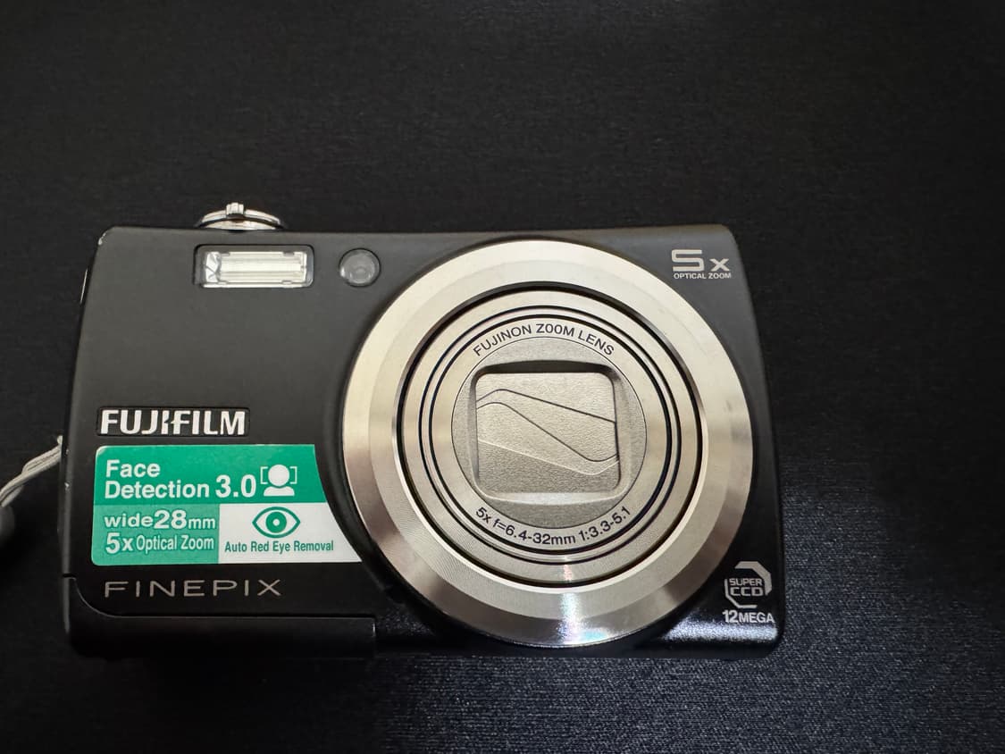 후지필름 파인픽스 F100fd 디카 상품이미지1