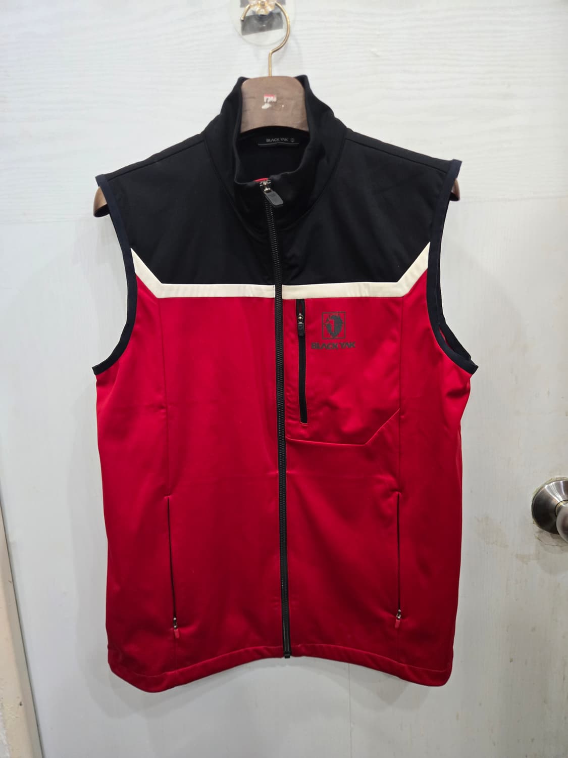 95,M)) BLACKYAK 블랙야크 조끼! 디자인 깔끔해요! 색상굿! 상품이미지1