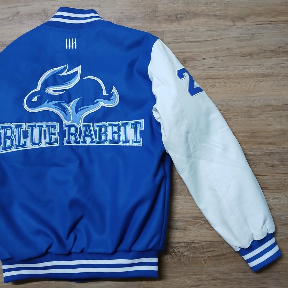 몬스타엑스 블루래빗 바시티 야구 점퍼 95 M 토끼 상품이미지7
