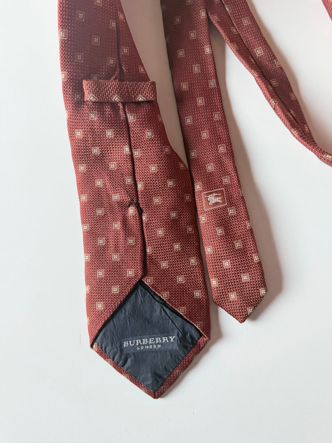 버버리 넥타이 상품이미지2