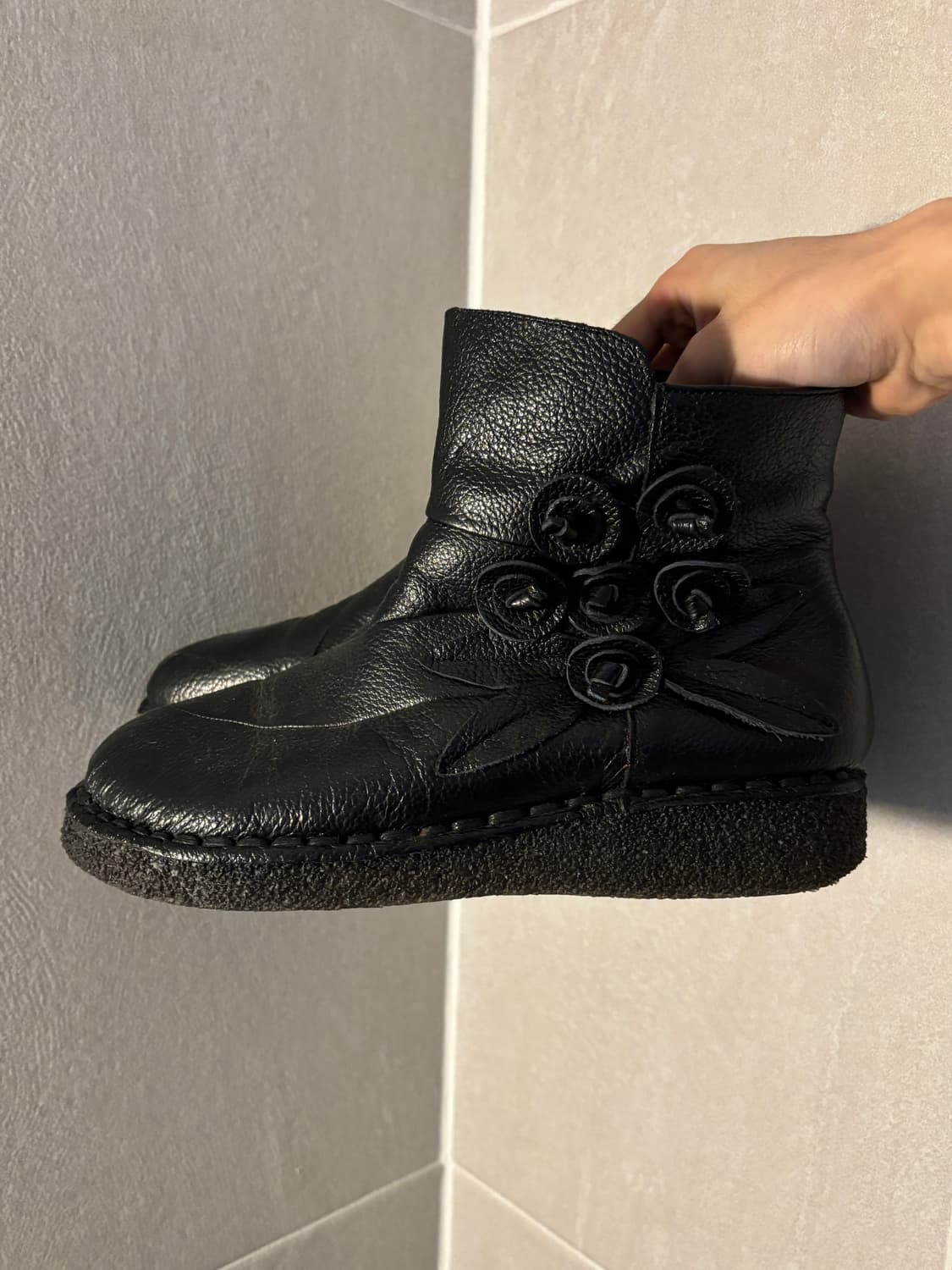 쌈지 레더 앵클 부츠 상품이미지1