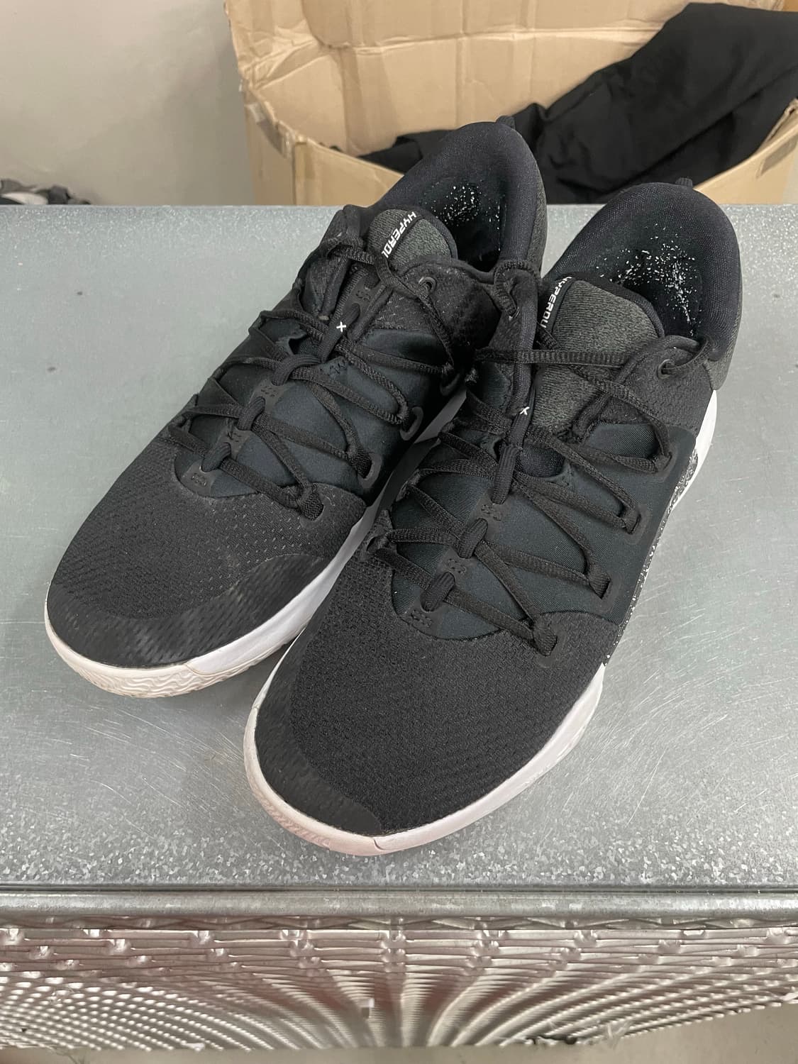 나이키 하이퍼덩크 X 로우 블랙 화이트 300 상품이미지2