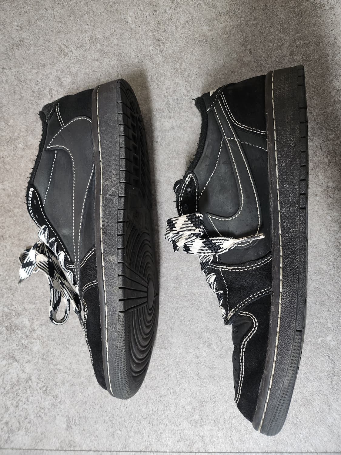 나이키 스캇 블랙팬텀 270 상품이미지2