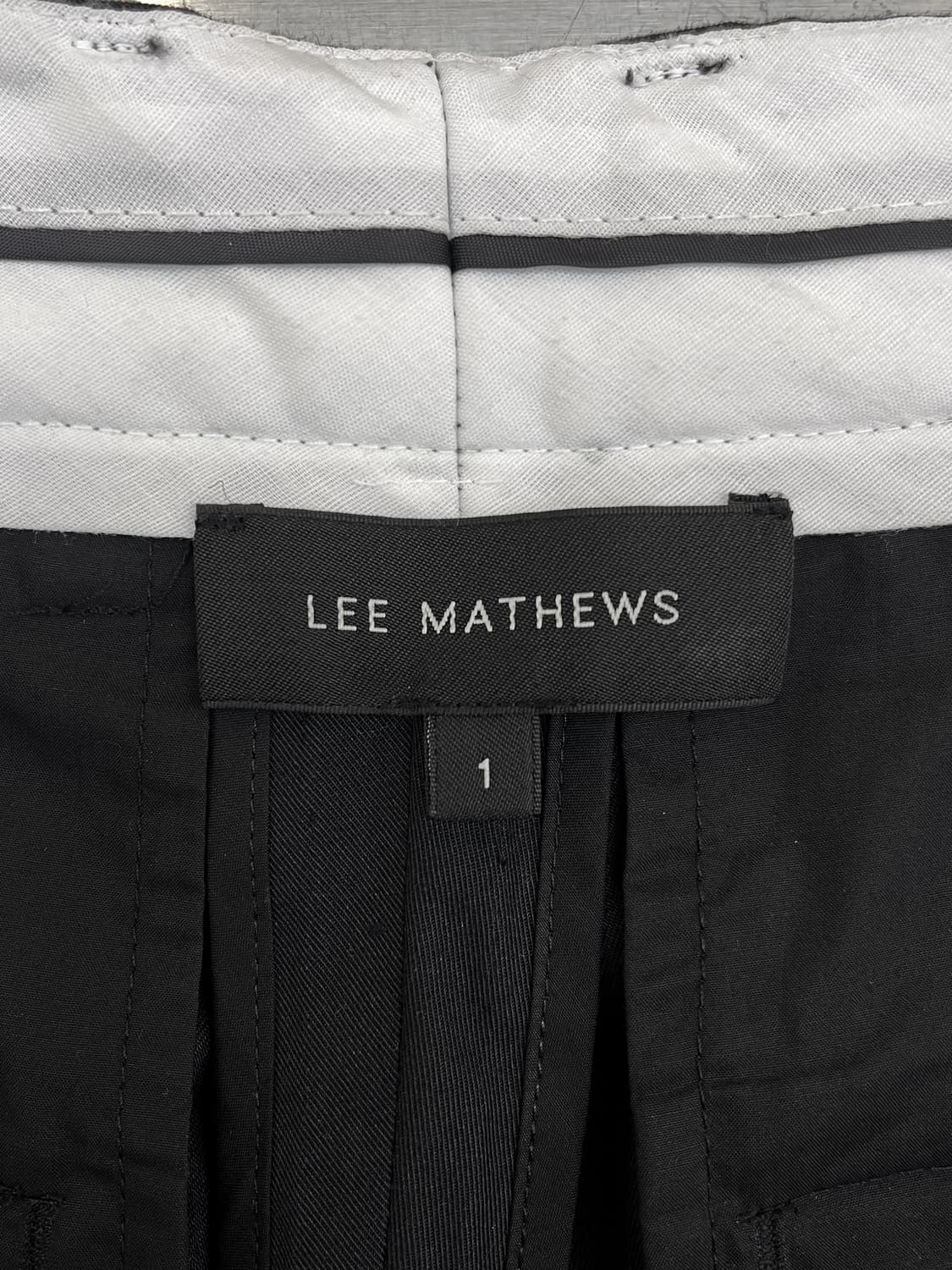 Lee Mathews 23aw 베이직 트라우저 팬츠  상품이미지6