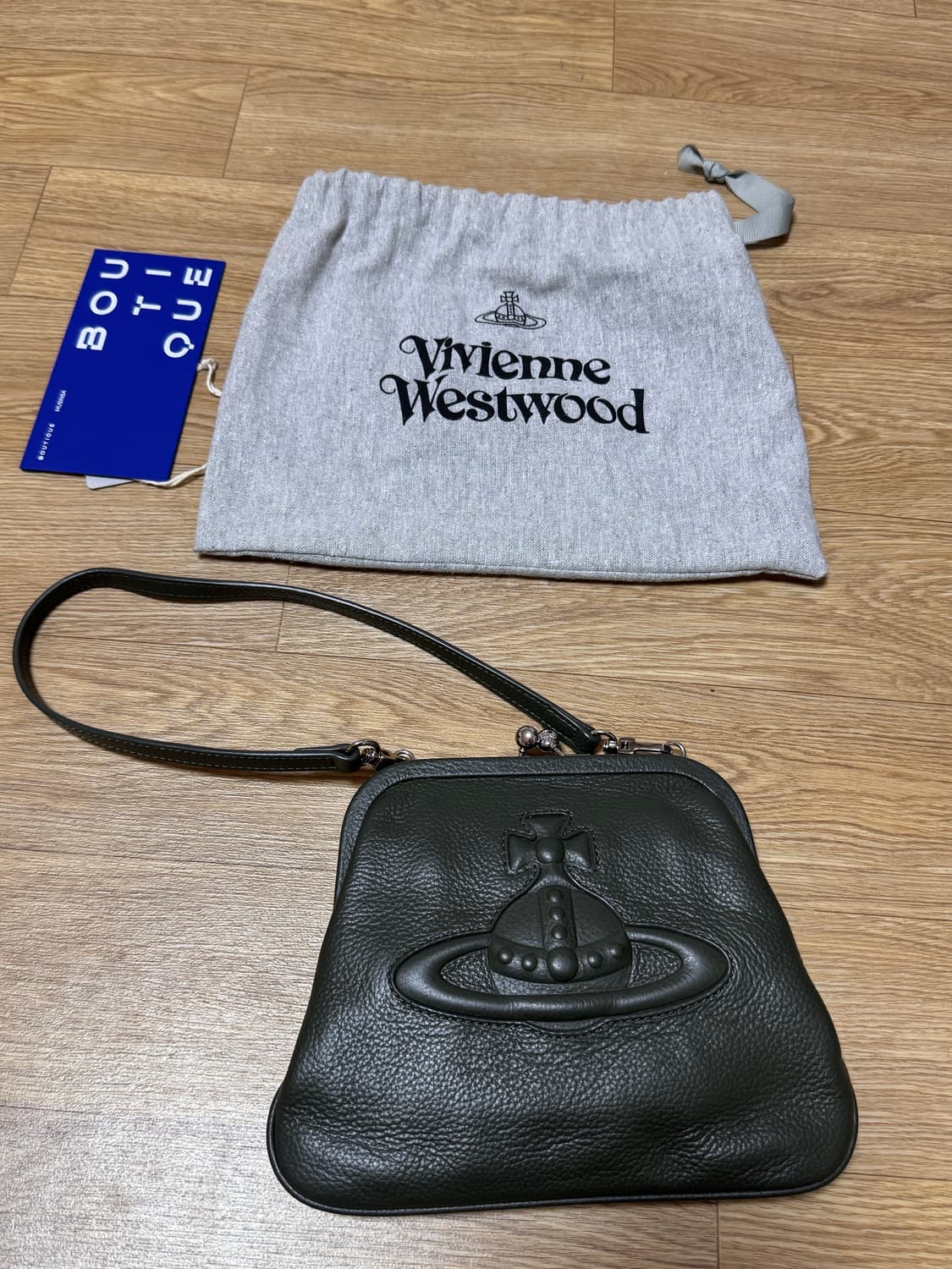 비비안웨스트우드 클러치 숄더백 그린 카키 상품이미지2