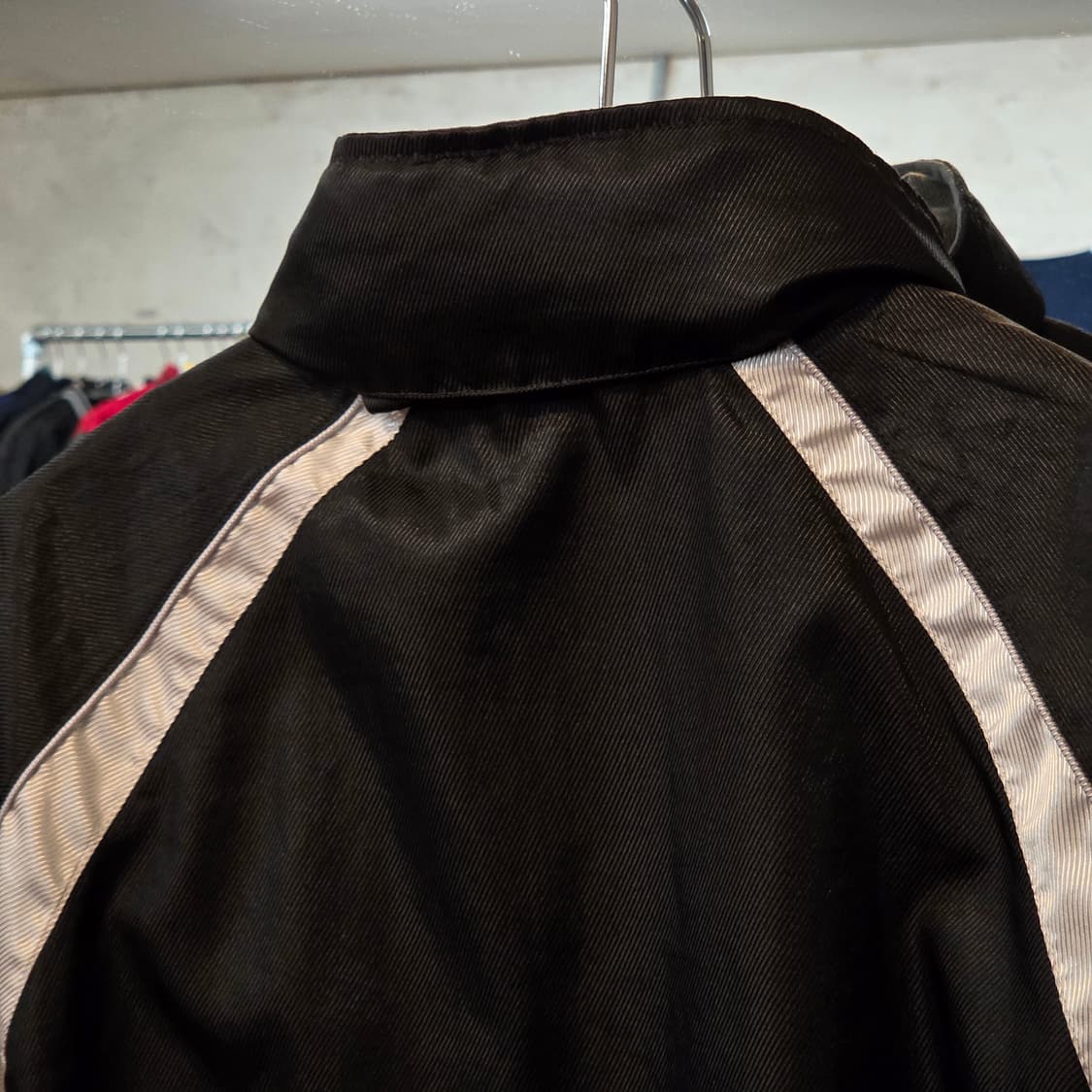 챔피온 일본판 블랙 실버 배색 바람막이 상품이미지7