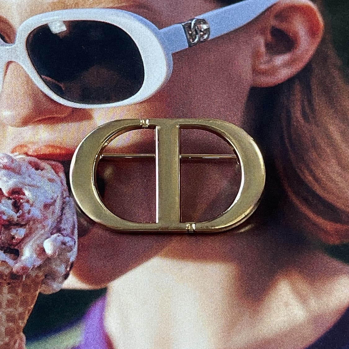 디올 CD 로고 베이직 골드 브로치 상품이미지2