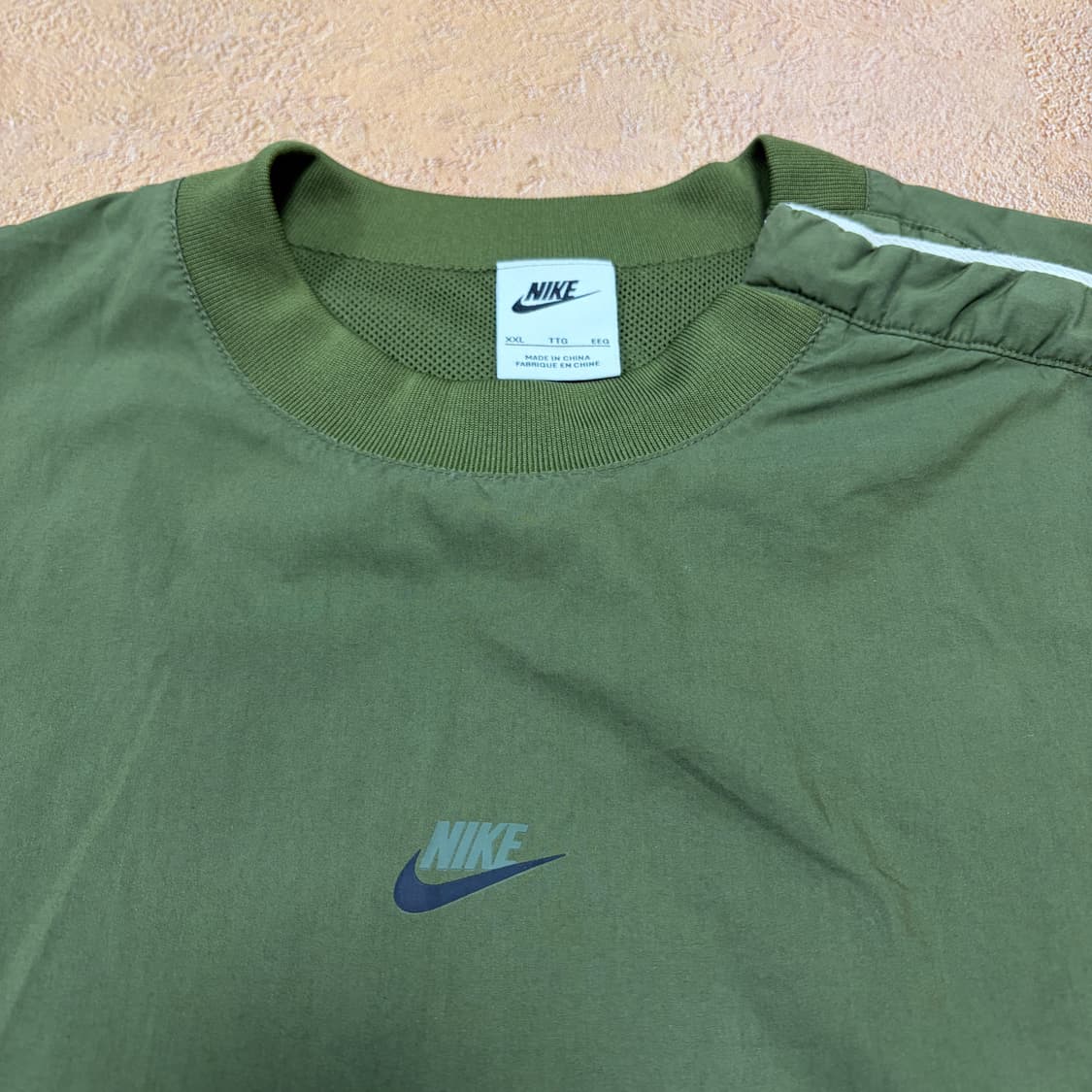 나이키 카키 그린 오버핏 웜업 바람막이 상품이미지3