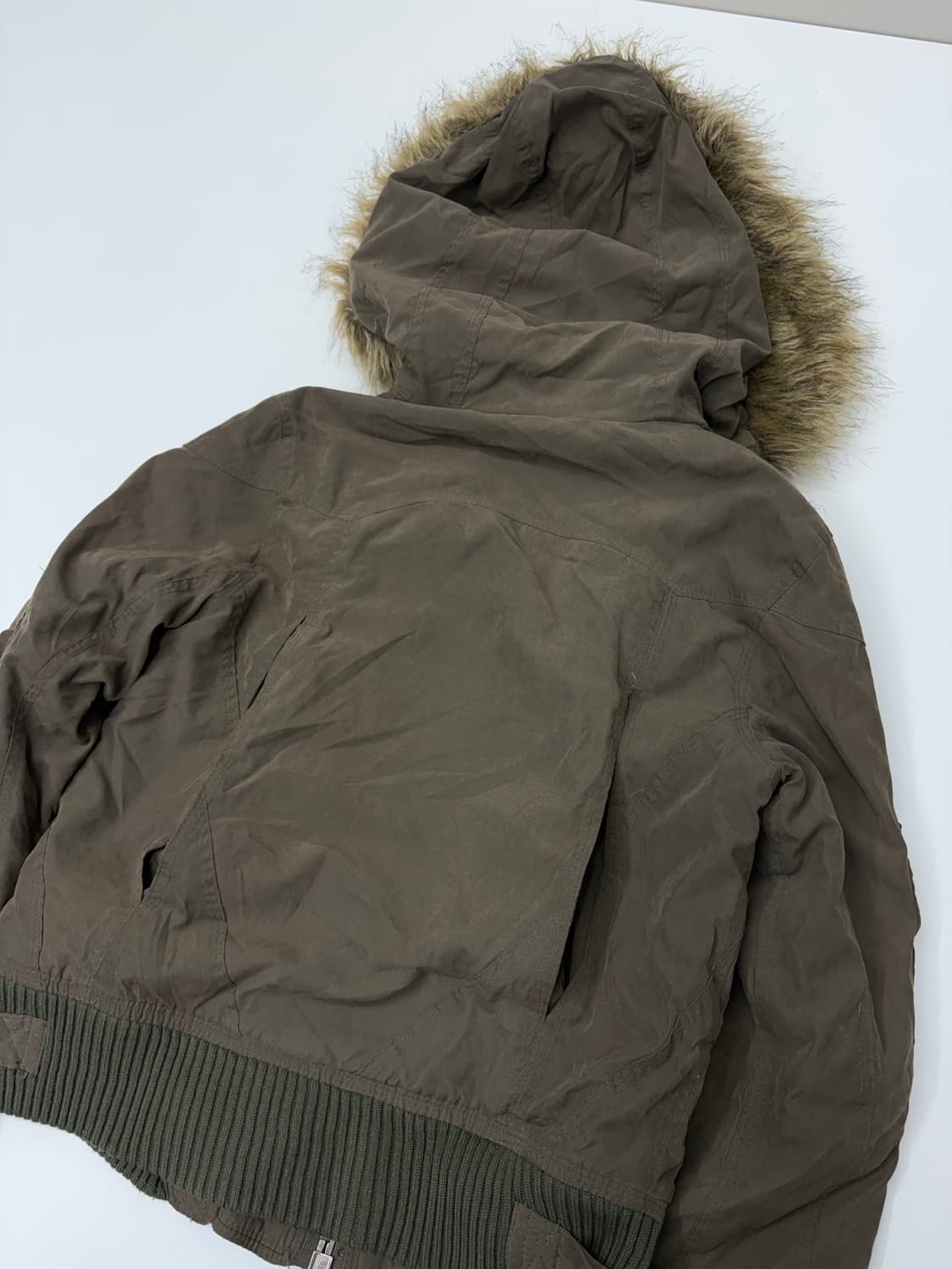 디젤 00s 퍼 후디 크롭자켓 상품이미지8