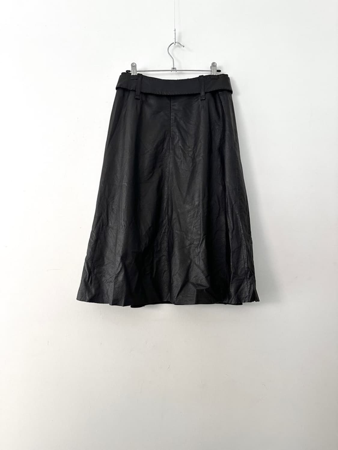Buckle leather long skirt / black 상품이미지3