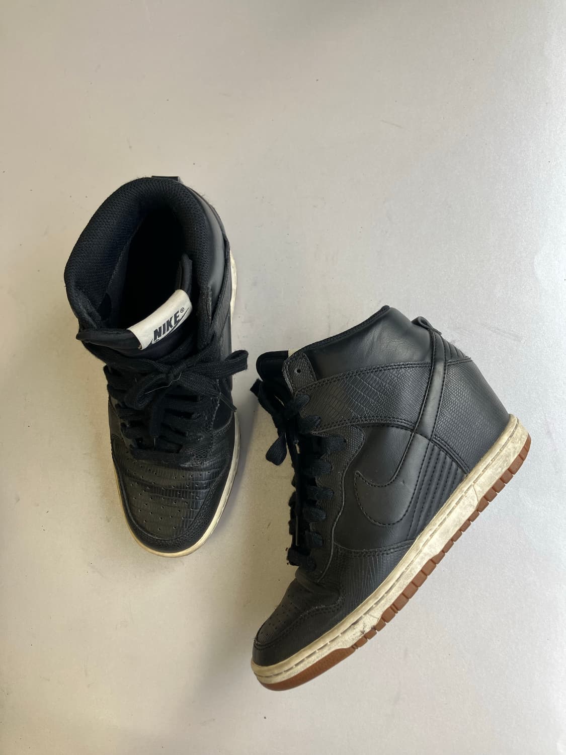 나이키 덩크 블랙 하이탑 상품이미지1