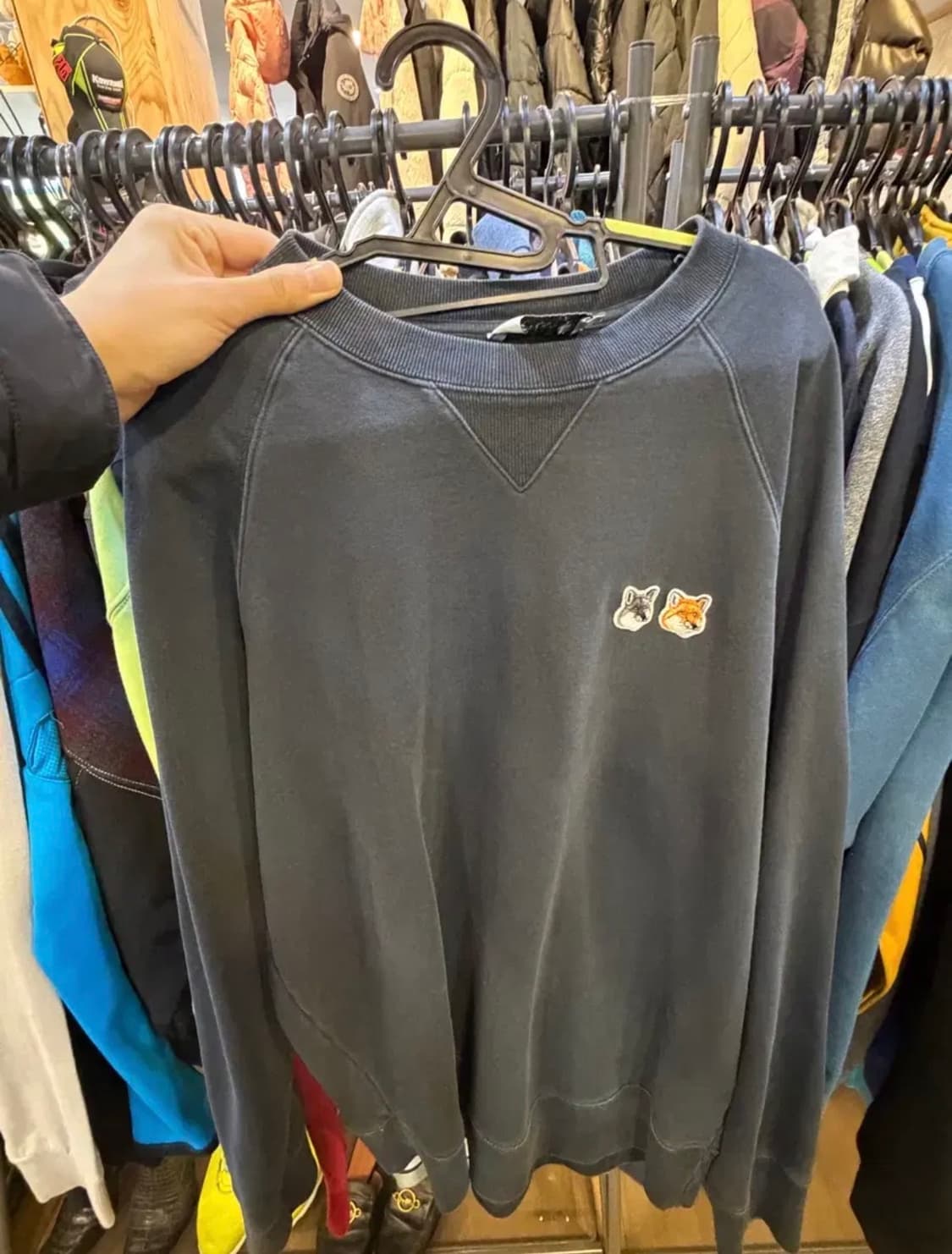 메종케츠네 맨투맨 블랙 상품이미지1