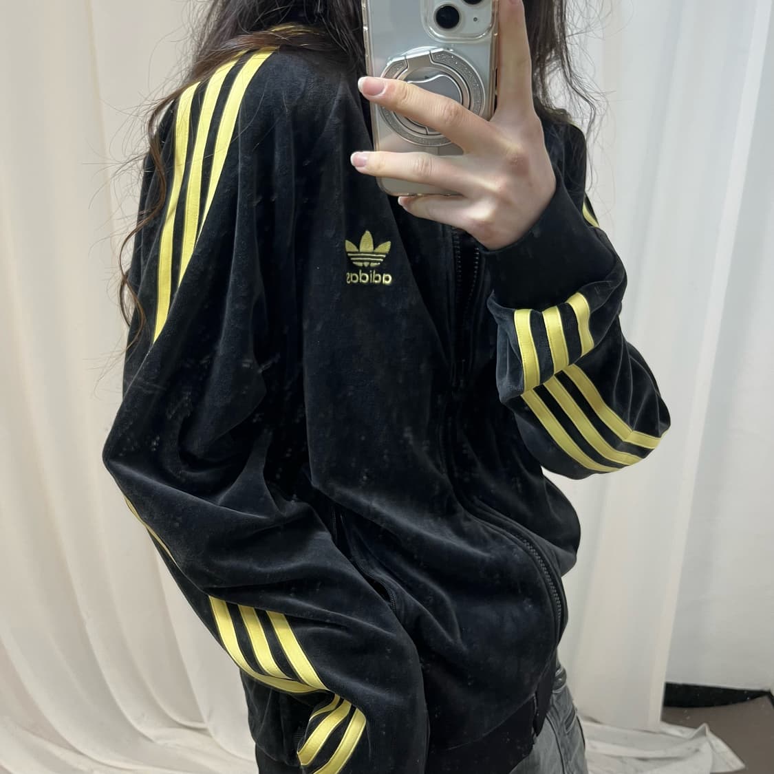 Adidas Superstar Velvet Track Jacket   상품이미지3