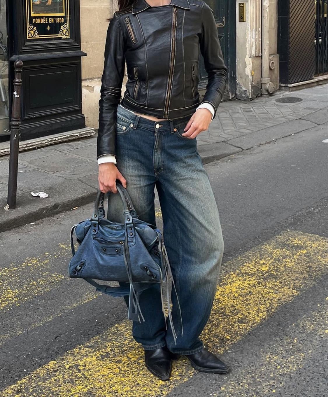 발렌시아가 클래식 시티백 스몰 판매합니다. 상품이미지10