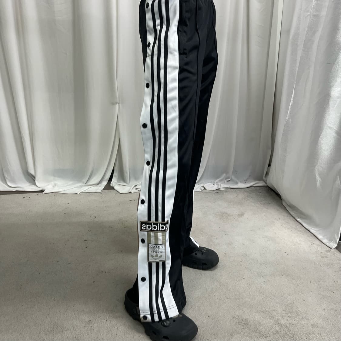 Adidas black break pants 상품이미지3