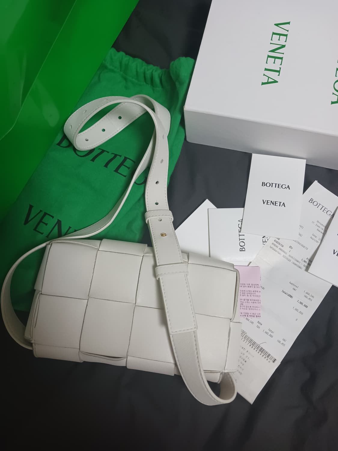 네고많이가능[정품]보테가베네타 카세트백 크로스백 상품이미지4
