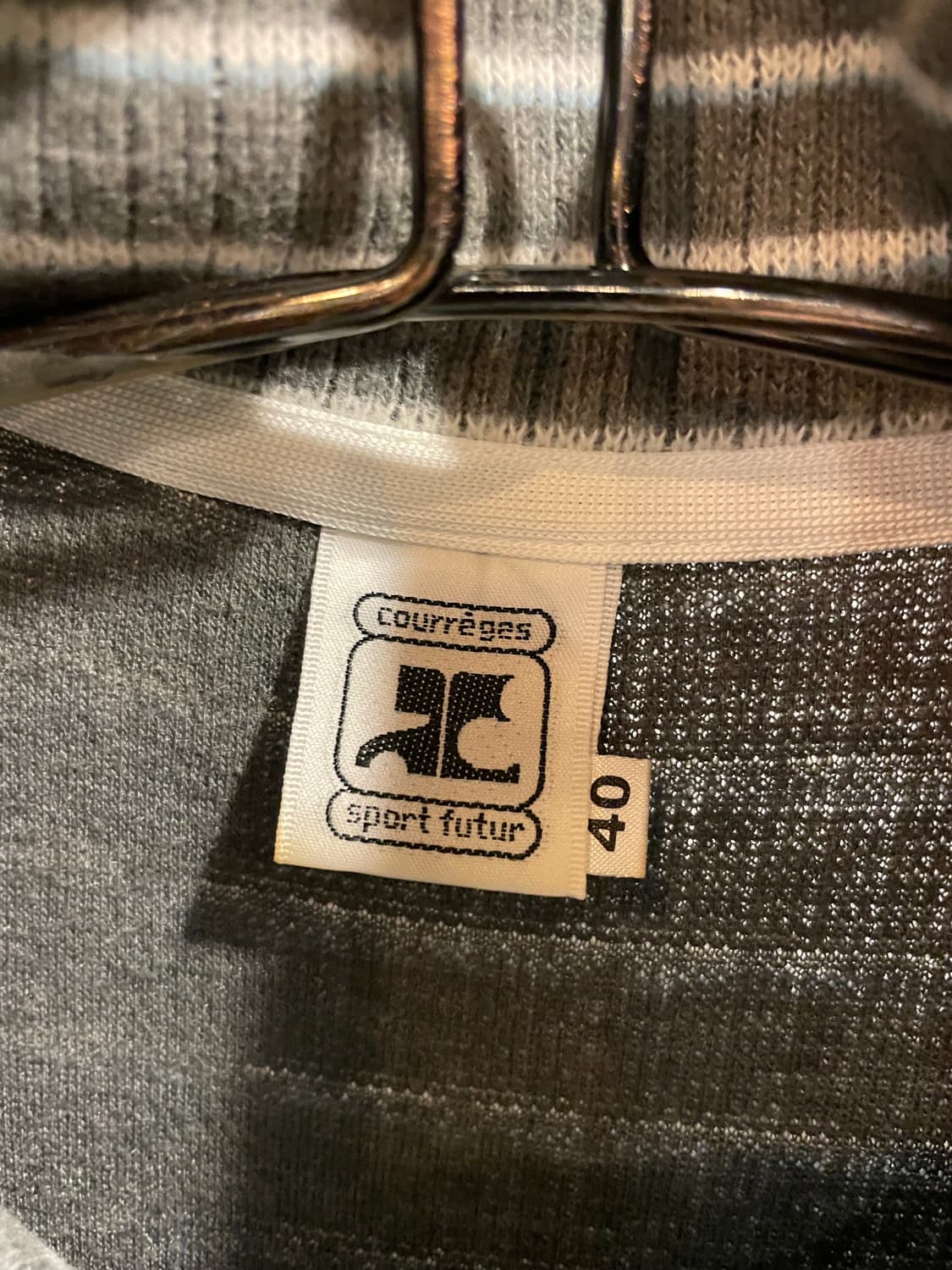 꾸레쥬 니트 반집업 상품이미지3