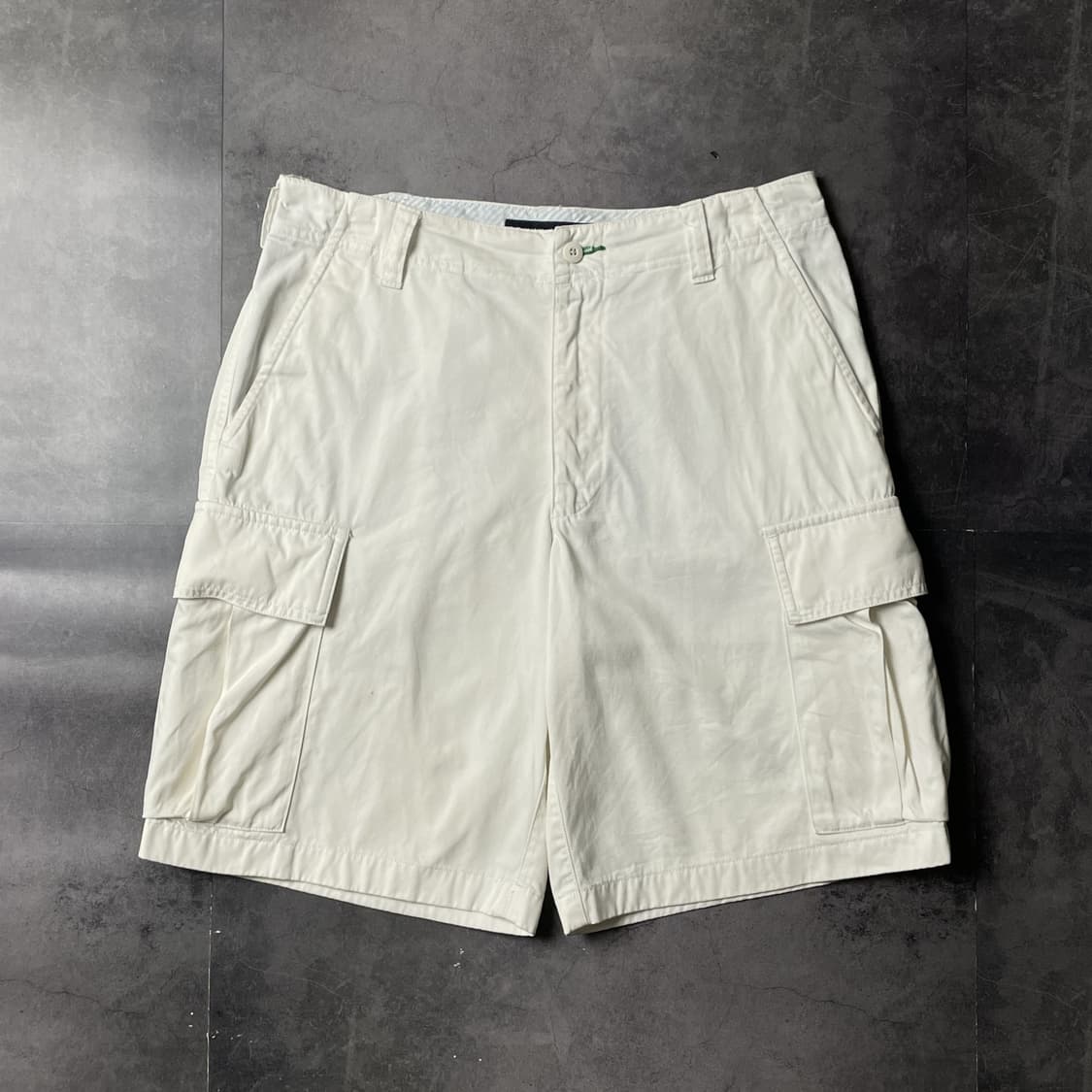 TOMMY HILFIGER 토미힐피거 아이보리 카고 하프팬츠 A01071 상품이미지1