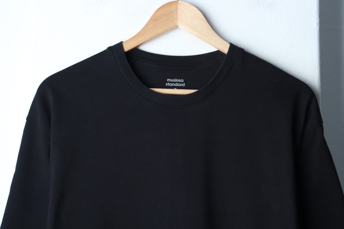 (L-XL) 무신사 스탠다드 반팔 티셔츠 무지 블랙 기본-H33149 상품이미지3