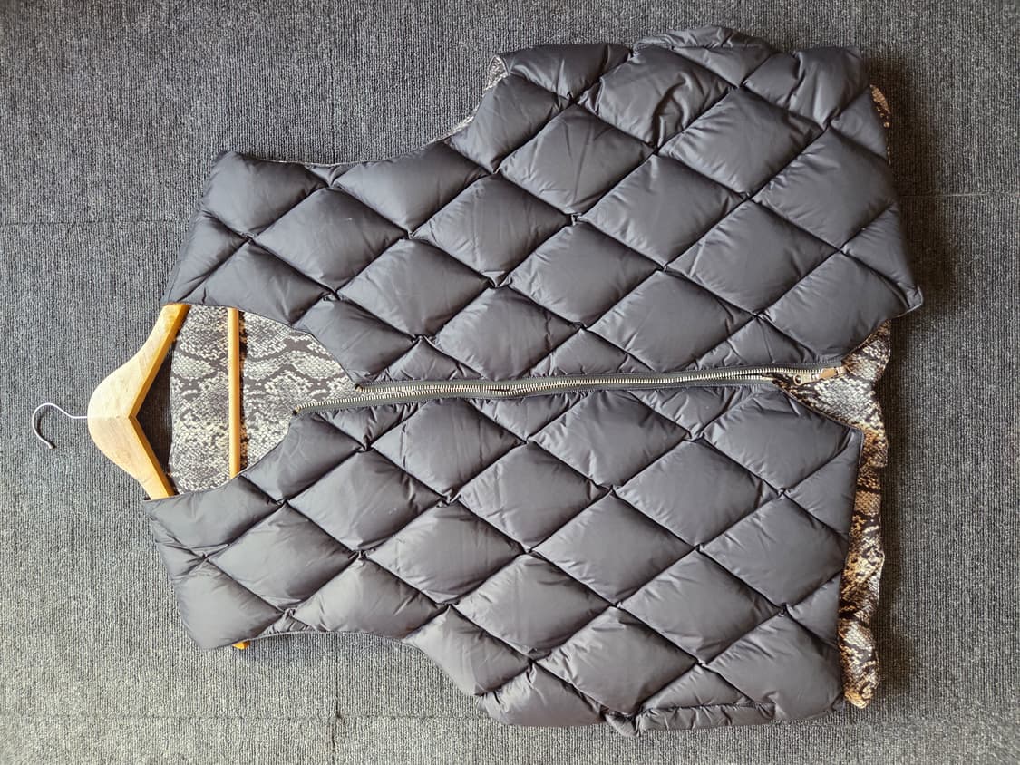 스투시 양면 패딩 베스트 105사이즈 상품이미지1